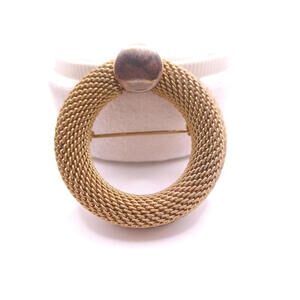 vintage round wreath mesh open framed minimalist gold tone brooch pin 0296